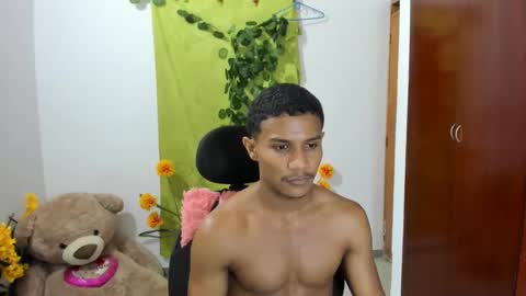 Ethan  online show from January 2025 12:20:01 AM