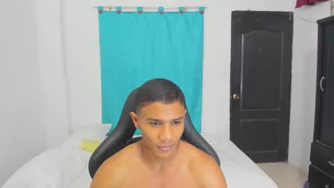 Ethan  online show from September 2025 12:11:01 AM