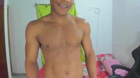 Ethan  online show from May 2026 01:16:01 PM