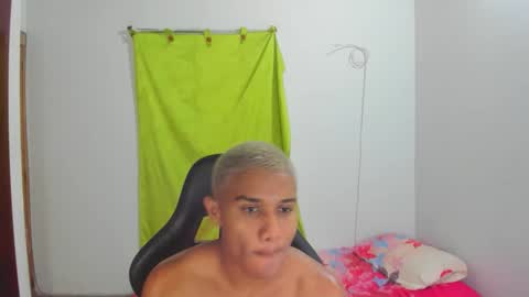 Ethan  online show from May 2026 03:39:01 PM