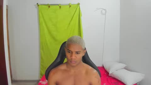 Ethan  online show from May 2026 03:40:02 PM