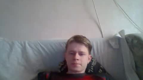 Snapshot of cosm2312 chatting on April 2026 03:16:01 PM Andrew online show from April 2026 03:16:01 PM