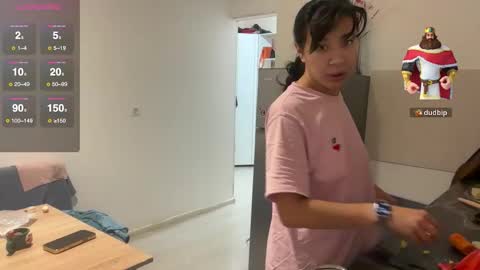 Snapshot of cosmo_pussy chatting on November 2025 04:11:02 PM Lina online show from November 2025 04:11:02 PM