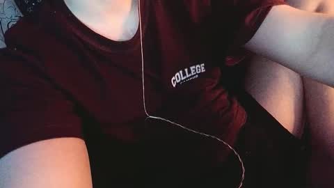 Snapshot of cosmonudes chatting on January 2026 01:48:02 PM Barry online show from January 2026 01:48:02 PM