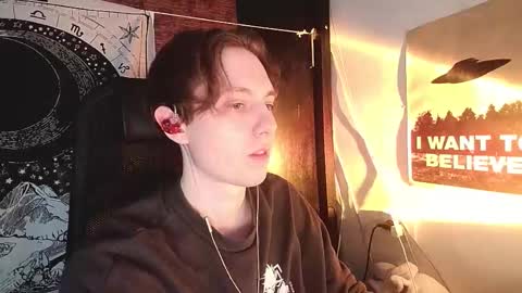 Snapshot of cosmonudes chatting on February 2026 08:45:02 PM Barry online show from February 2026 08:45:02 PM