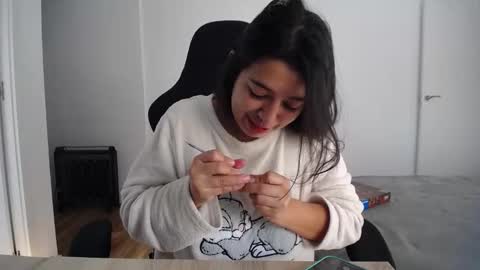 costantine helena24 online show from November 2025 11:57:02 AM