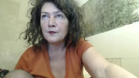 Snapshot of cougarcofee chatting on January 2025 09:02:01 PM cougarcofee online show from January 2025 09:02:01 PM