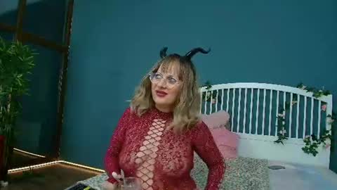 cougarmilf_ online show from June 2026 08:00:02 PM