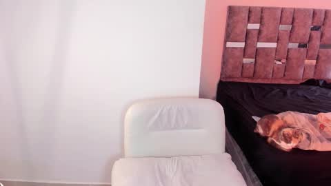 Tommy online show from December 2025 02:14:02 PM