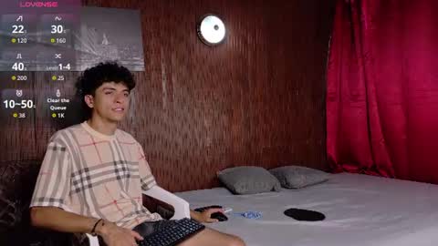 Val y Sal online show from June 2026 06:38:01 PM
