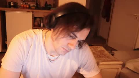 Snapshot of coupleforyou23 chatting on February 2025 04:44:01 AM coupleforyou23 online show from February 2025 04:44:01 AM