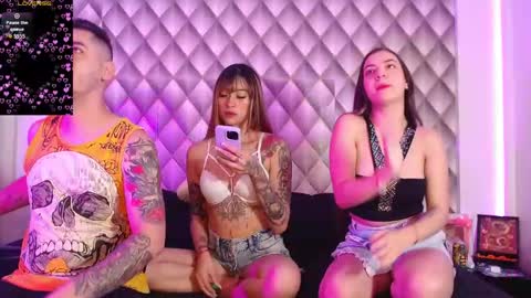 Snapshot of couplelatin17xxx chatting on February 2026 03:10:01 PM Couplelatin online show from February 2026 03:10:01 PM