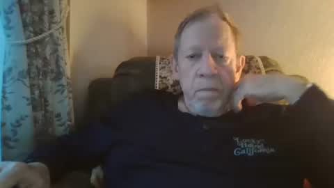 courieral1 online show from December 2025 08:01:01 AM