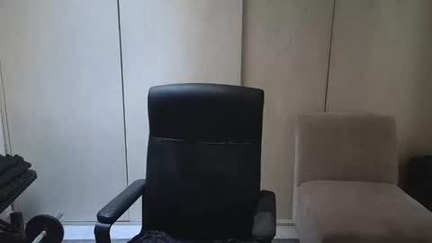 Snapshot of cowboylean chatting on November 2025 09:25:01 PM cbl online show from November 2025 09:25:01 PM