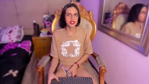 cowzylow online show from November 2025 12:16:01 PM