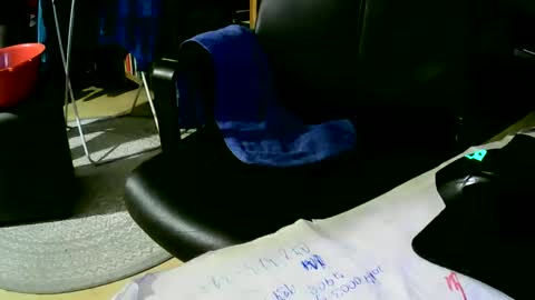 coyote017 online show from February 2025 07:40:02 AM