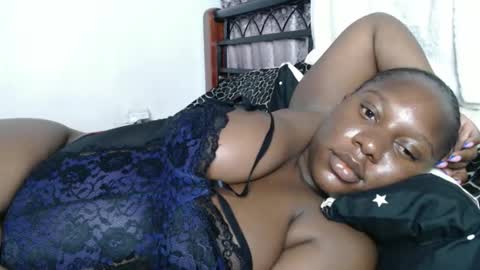 Erykah online show from November 2025 10:10:02 PM