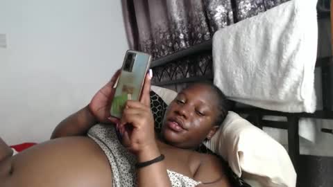 Erykah online show from November 2025 10:15:01 PM