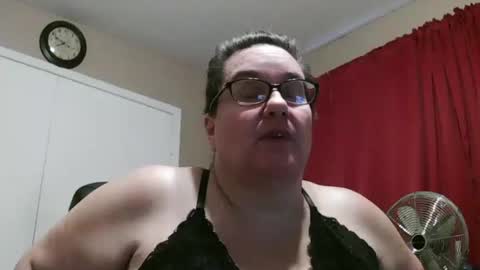 Snapshot of craftgirl2 chatting on October 2025 01:09:02 PM Craftgirl online show from October 2025 01:09:02 PM