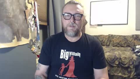 Crafty Uncle John online show from February 2026 03:33:01 AM