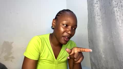 Taliee online show from May 2026 10:27:02 PM
