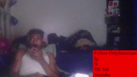 Snapshot of craze320084 chatting on June 2026 06:52:02 AM craze320084 online show from June 2026 06:52:02 AM