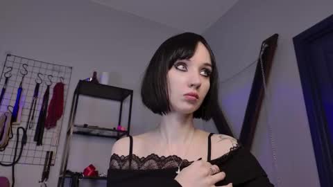 crazy_chill online show from February 2026 12:48:02 PM