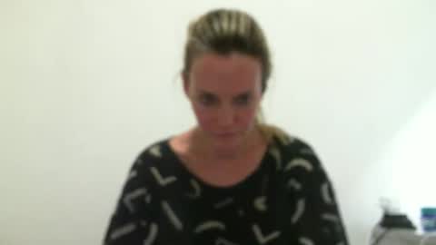 Snapshot of crazyanny chatting on February 2025 12:24:01 AM Anny online show from February 2025 12:24:01 AM