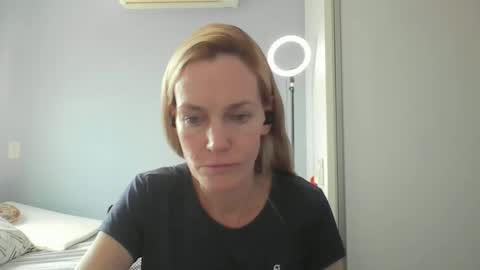 Anny online show from March 2026 03:59:01 PM