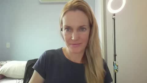 Anny online show from May 2026 10:53:02 AM