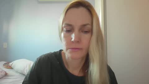 Anny online show from May 2026 10:56:02 AM