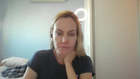 Anny online show from May 2026 10:42:02 AM