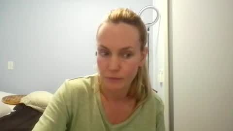 Anny online show from June 2026 12:24:01 AM