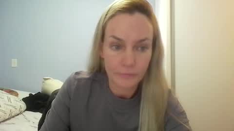 Anny online show from June 2026 12:36:02 PM