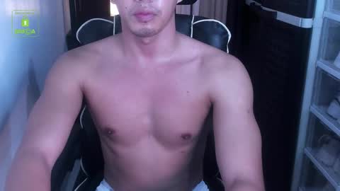 Snapshot of crazyasiancum chatting on November 2025 05:07:01 AM Zion online show from November 2025 05:07:01 AM