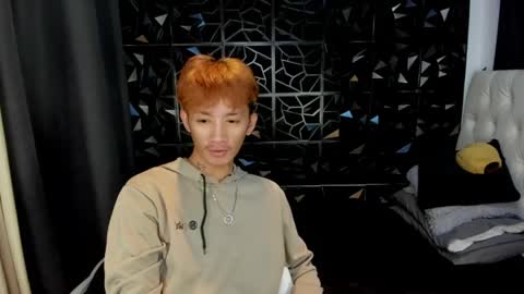 Snapshot of crazyasiantwinkxx chatting on April 2026 04:57:01 AM Jes online show from April 2026 04:57:01 AM