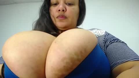 diosalinda online show from April 2026 02:18:01 AM