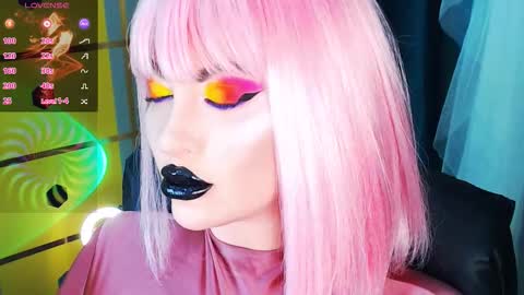 Roxy online show from September 2025 02:41:01 PM