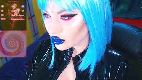 Roxy online show from December 2025 02:57:02 PM