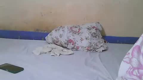 Snapshot of crazzyfucck chatting on October 2025 05:18:01 AM Samuel online show from October 2025 05:18:01 AM