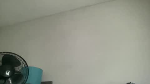 Snapshot of creame_sensation chatting on February 2026 05:03:01 PM PHANTOMTARGARYENXXX online show from February 2026 05:03:01 PM