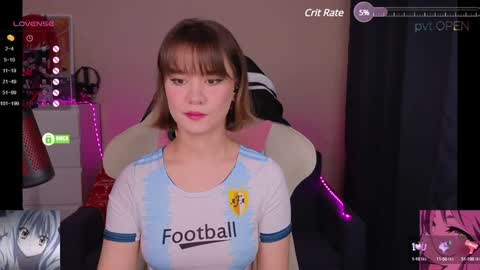 Snapshot of creammeow chatting on January 2025 02:15:02 AM Alina online show from January 2025 02:15:02 AM