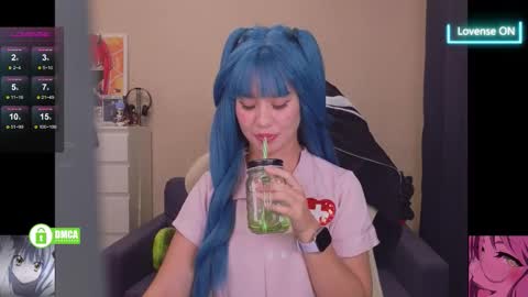 Snapshot of creammeow chatting on September 2025 04:16:01 AM Alina online show from September 2025 04:16:01 AM