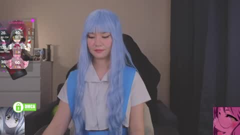 Snapshot of creammeow chatting on April 2026 07:47:01 AM Alina online show from April 2026 07:47:01 AM