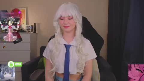 Snapshot of creammeow chatting on April 2026 05:12:02 AM Alina online show from April 2026 05:12:02 AM