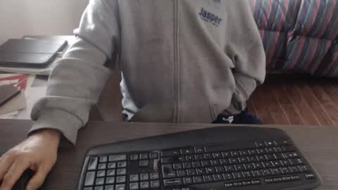 Creamormilk online show from September 2025 03:34:01 PM