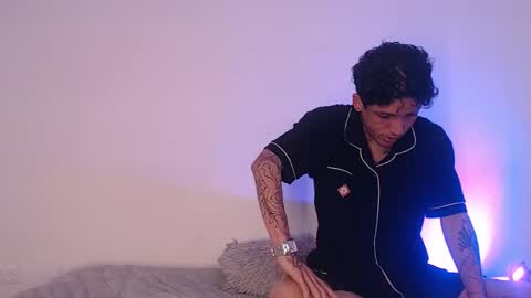 Snapshot of creampie_couple1 chatting on September 2025 01:00:01 AM CAMILA Y SEBASTIAN online show from September 2025 01:00:01 AM