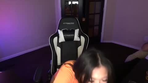 Snapshot of creamy_asian1 chatting on December 2024 03:09:01 AM Creamy Asian online show from December 2024 03:09:01 AM