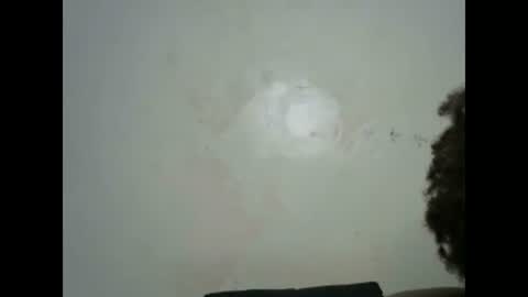 Snapshot of creamybabee chatting on March 2025 01:21:02 AM queen online show from March 2025 01:21:02 AM