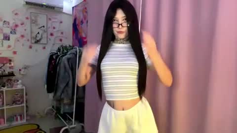 Lina online show from June 2026 03:34:02 PM